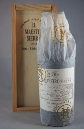 El Maestro Sierra "Oloroso Extraviejo" D.O. Jerez VORS